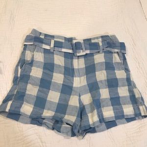 Picnic shorts with belt